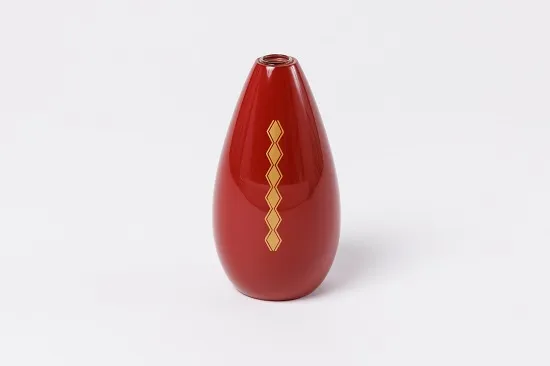 菱形紋彩繪花器